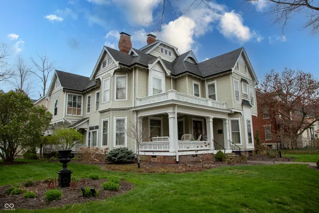 $469,900 | 313 East Wabash Avenue, Crawfordsville, IN 47933