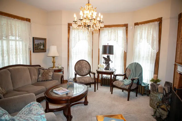 $469,900 | 313 East Wabash Avenue, Crawfordsville, IN 47933