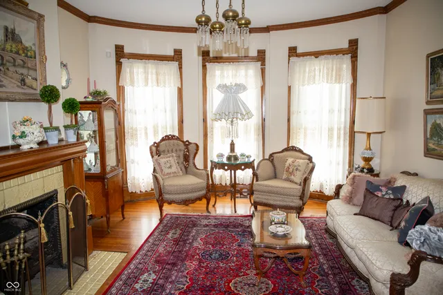 $469,900 | 313 East Wabash Avenue, Crawfordsville, IN 47933