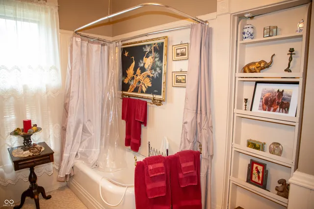 $469,900 | 313 East Wabash Avenue, Crawfordsville, IN 47933