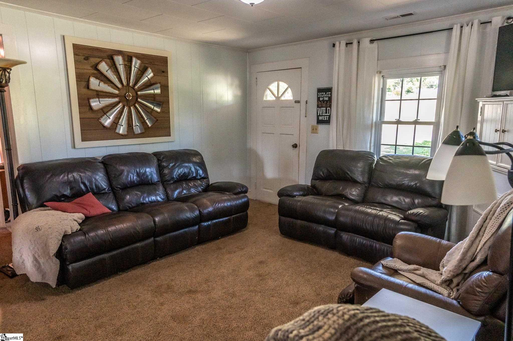 231 West Gap Creek Road Greer, SC 29651 - Photo 14 of 23