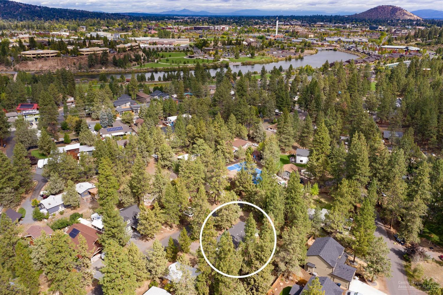 19989 Aspenwood Road Bend, OR 97702 - Photo 2 of 24 Additional Photo
