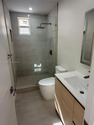 $2,000 | 2436 Southwest 7th Street, Unit 10, Miami, FL 33135