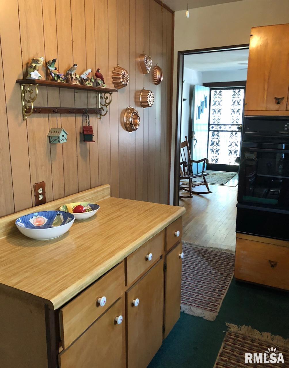 1909 North 7th Street Springfield, IL 62702 - Photo 3 of 12