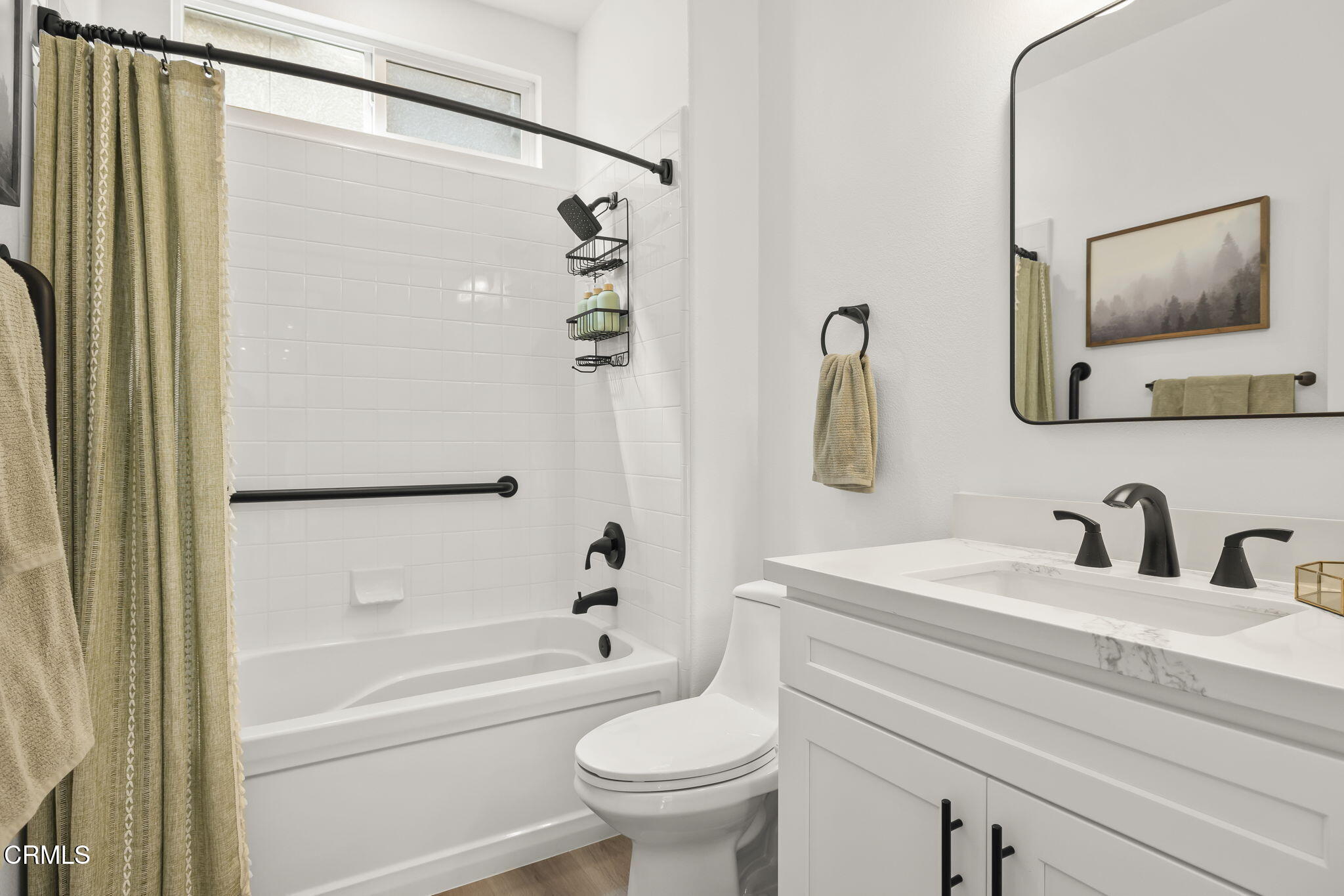 3012 Dunkirk Drive Oxnard, CA 93035 - Photo 20 of 36 34-web-or-mls-UpmarketMedia-3012Dun-102