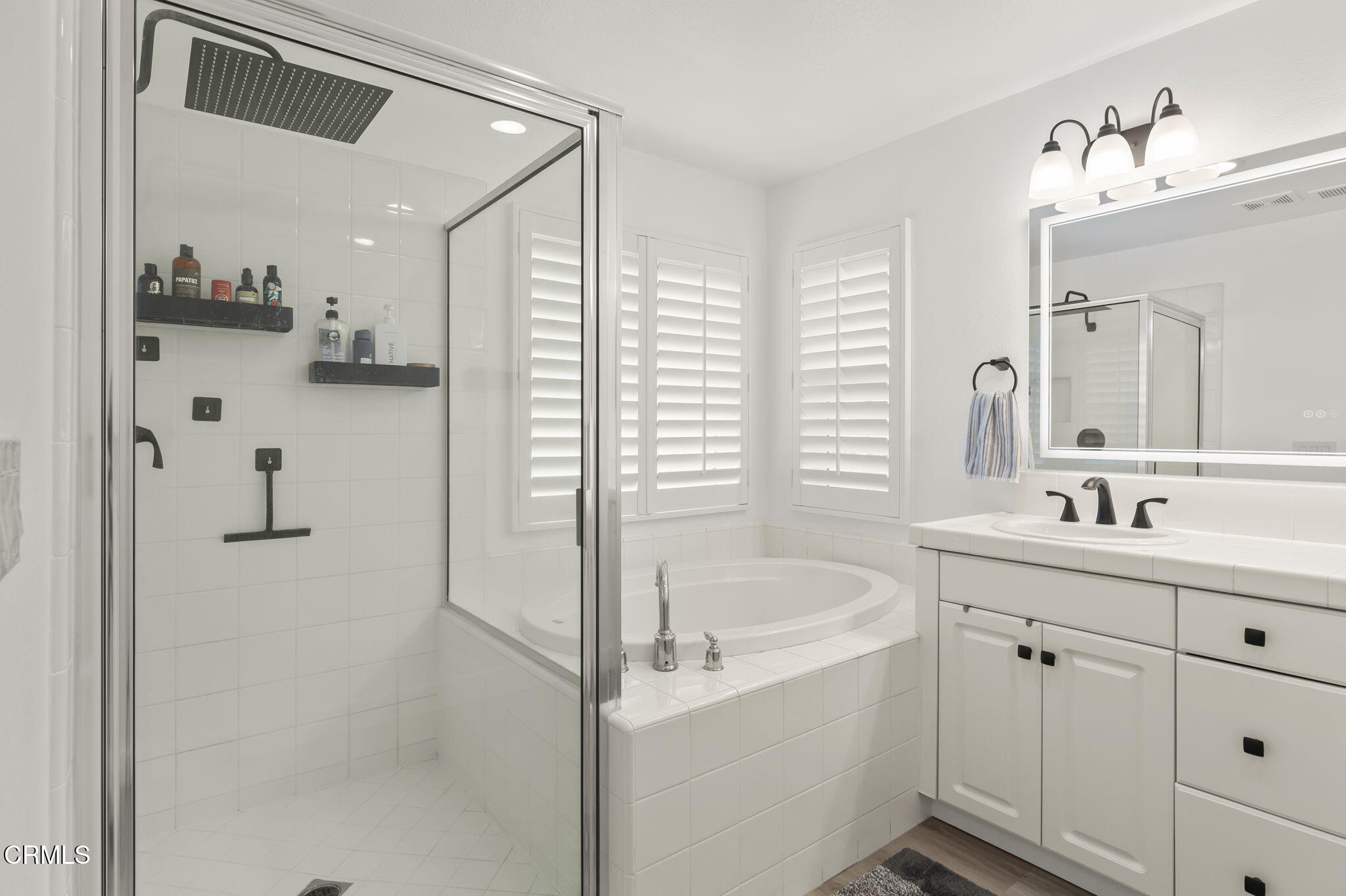 3012 Dunkirk Drive Oxnard, CA 93035 - Photo 26 of 36 44-web-or-mls-UpmarketMedia-3012Dun-168