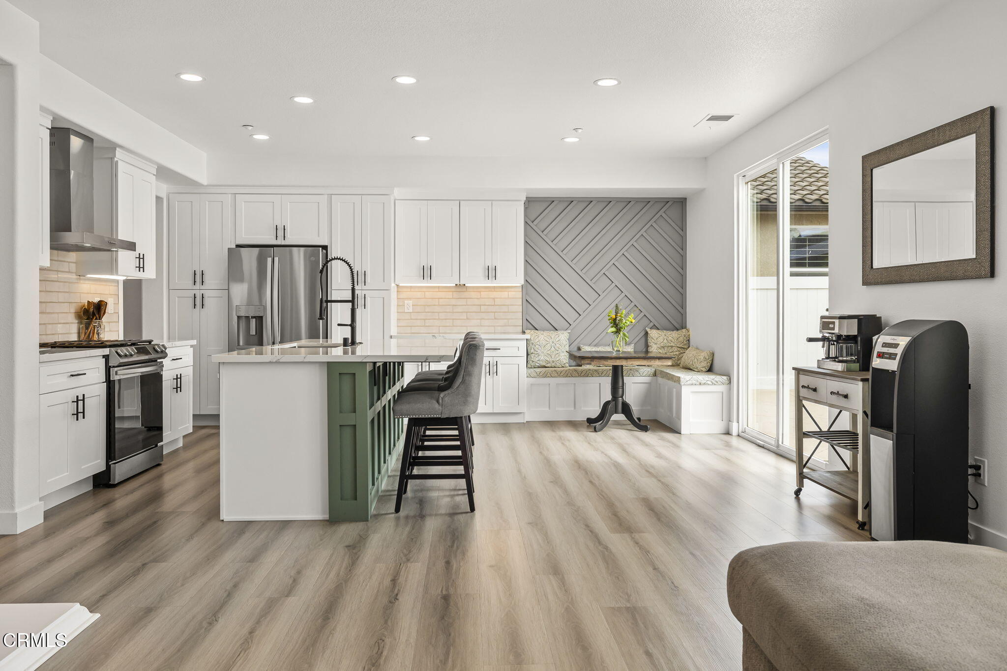 3012 Dunkirk Drive Oxnard, CA 93035 - Photo 10 of 36 15-web-or-mls-UpmarketMedia-3012Dun-48