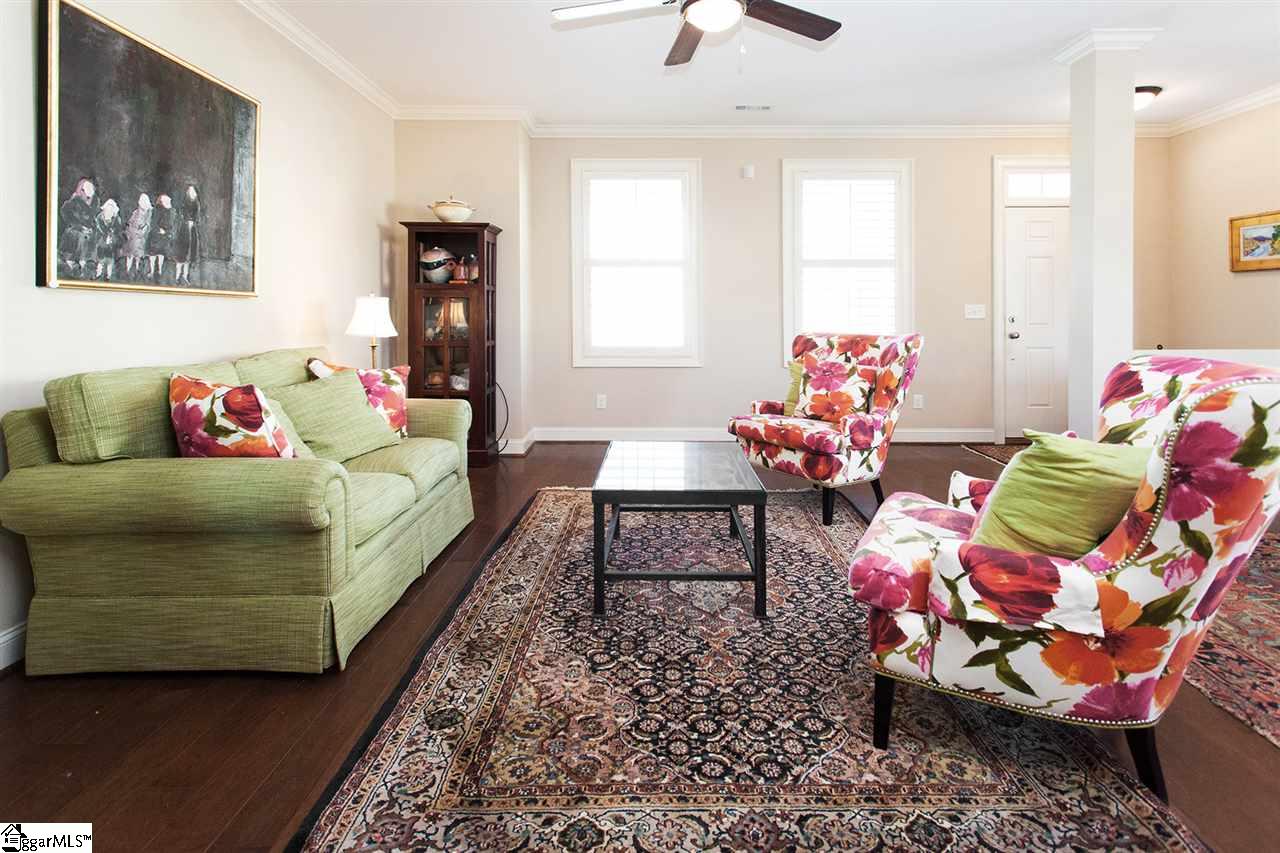 7 Shadwell Street Greenville, SC 29607 - Photo 4 of 16 Gallery Image 4