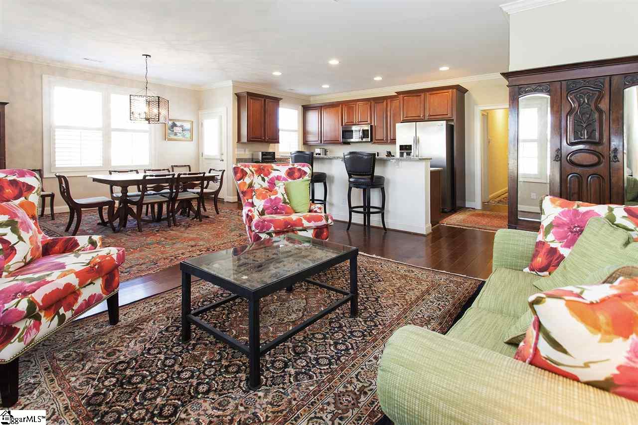 7 Shadwell Street Greenville, SC 29607 - Photo 5 of 16 Gallery Image 5