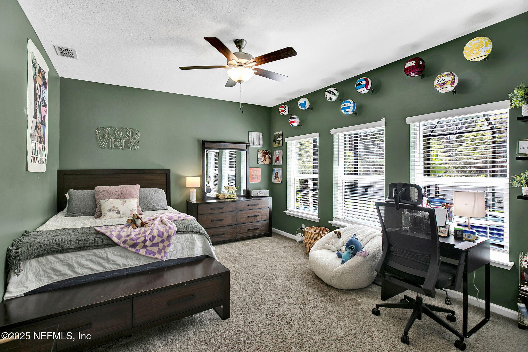 424 Willow Lake Drive St. Augustine, FL 32092 - Photo 27 of 52 a bedroom with furniture and a window