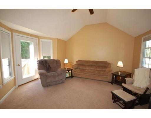 57 Deer Run Road Bellingham, MA 02019 - Photo 12 of 27 Gallery Image 12