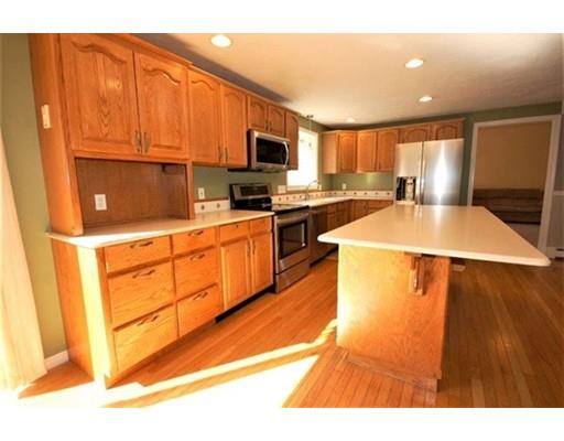57 Deer Run Road Bellingham, MA 02019 - Photo 8 of 27 Gallery Image 8
