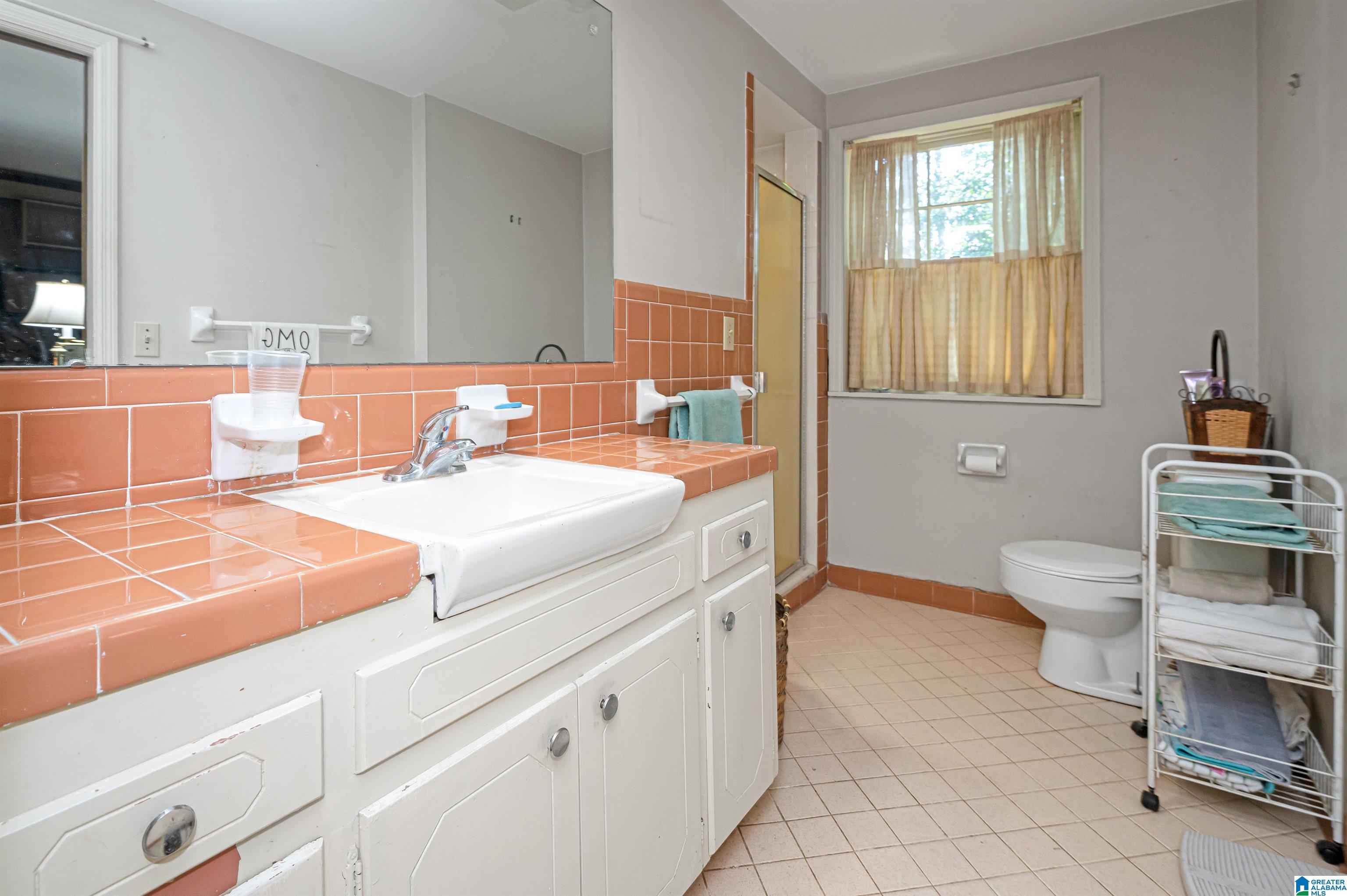 2469 Shades Crest Road Birmingham, AL 35216 - Photo 37 of 70