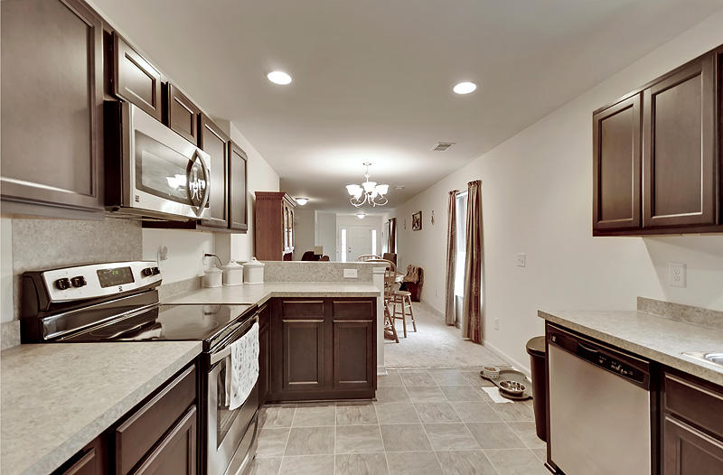 114 Brittondale Road Summerville, SC 29485 - Photo 10 of 22 DSC_0711_DSC_0717-copy