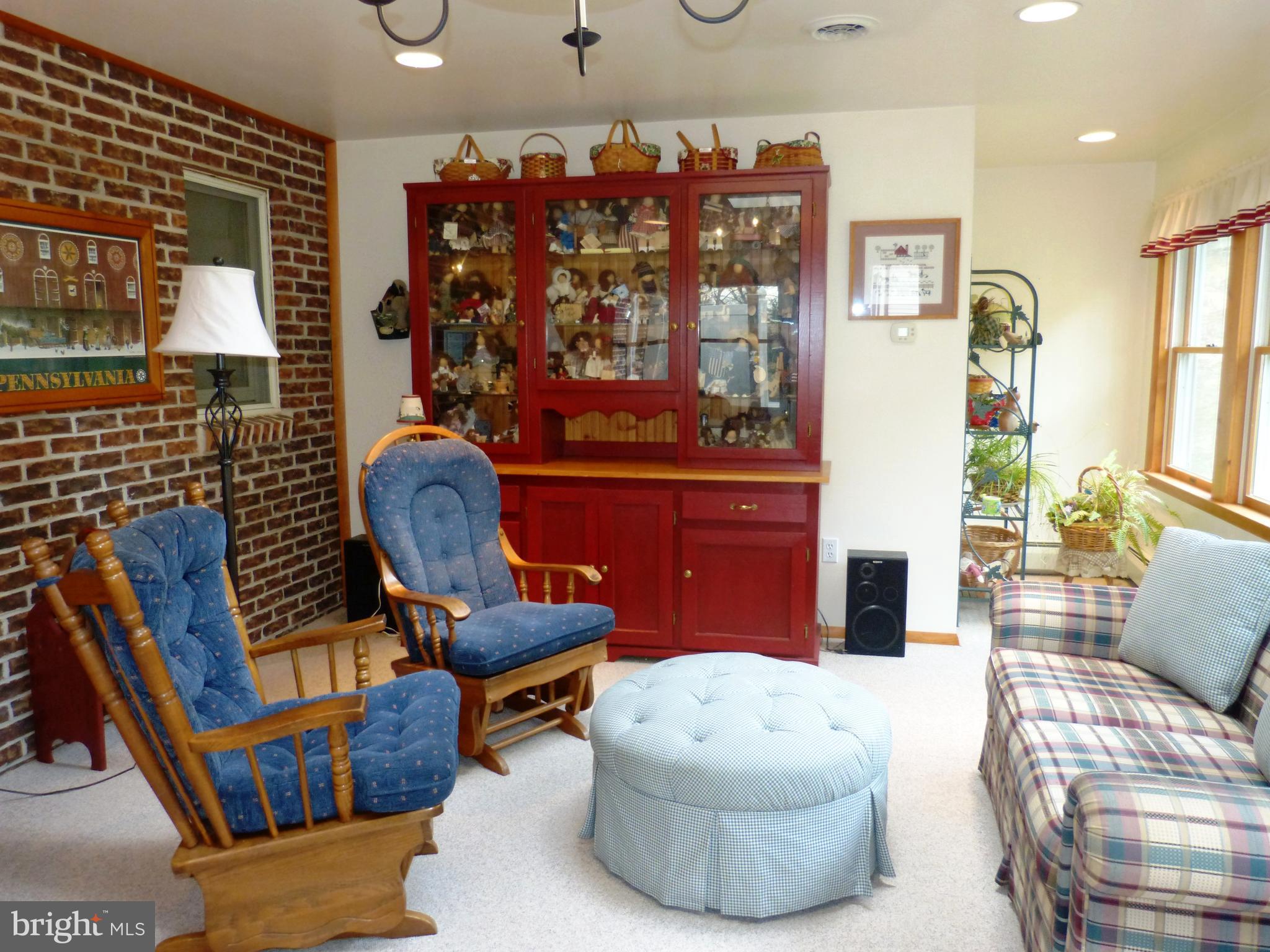 2951 Ridgeview Road Dallastown, PA 17313 - Photo 14 of 63