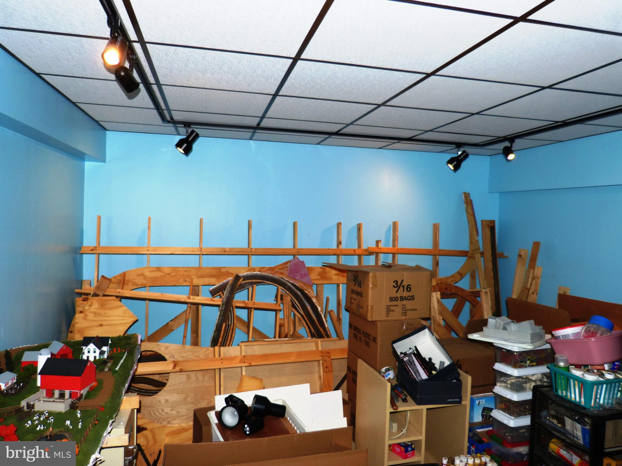 2951 Ridgeview Road Dallastown, PA 17313 - Photo 41 of 63
