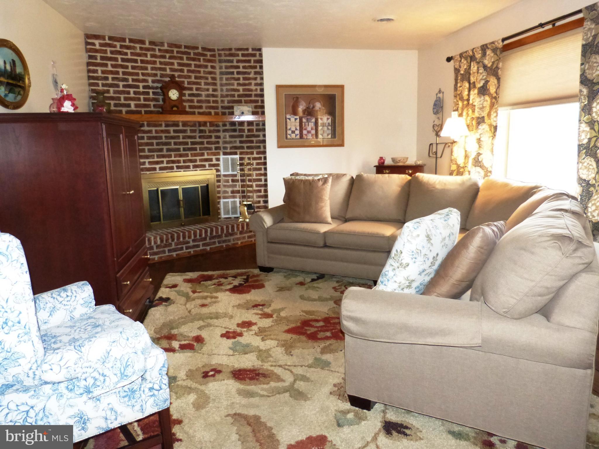 2951 Ridgeview Road Dallastown, PA 17313 - Photo 6 of 63
