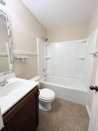 $995 | 2276 McCormick Lane, Unit B, Clarksville, TN 37040