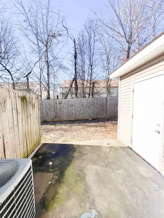 $995 | 2276 McCormick Lane, Unit B, Clarksville, TN 37040