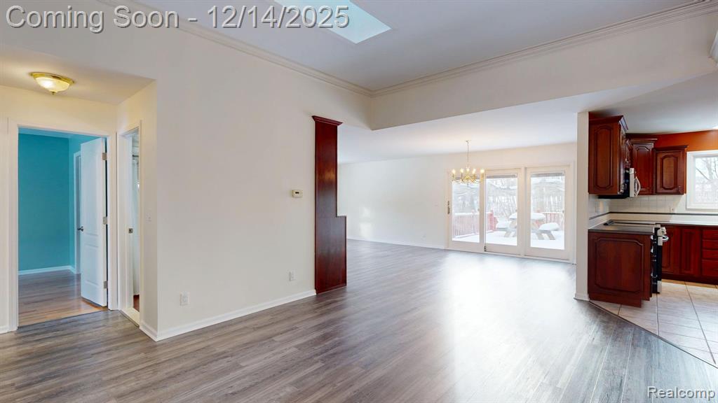2245 West Cook Road Grand Blanc, MI 48439 - Photo 5 of 56