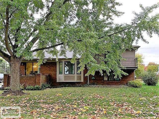 50060 Sass Road New Baltimore, MI 48047 - Photo 32 of 36 50027280-31.JPG