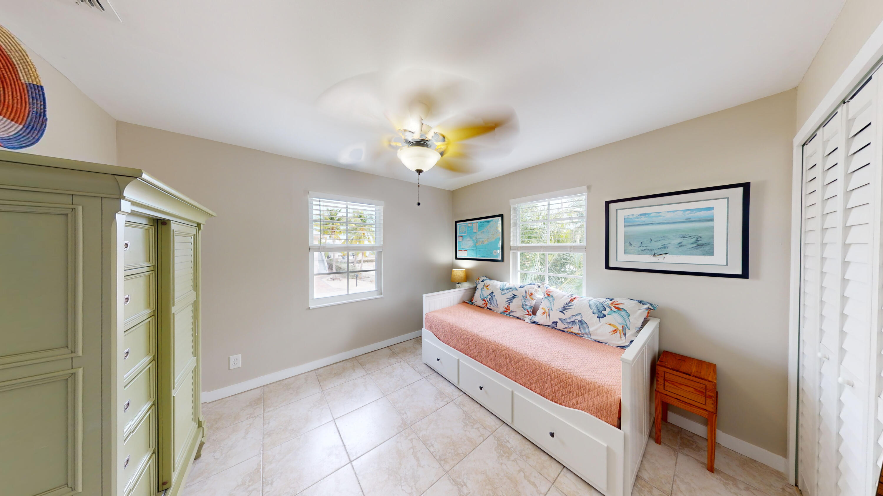 376 Blackbeard Road Summerland Key, FL 33042 - Photo 17 of 37 2nd Bedroom