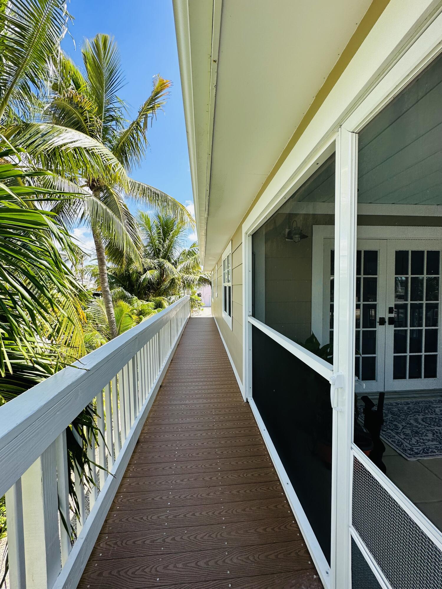 376 Blackbeard Road Summerland Key, FL 33042 - Photo 29 of 37 Composite deck balcony & stairway