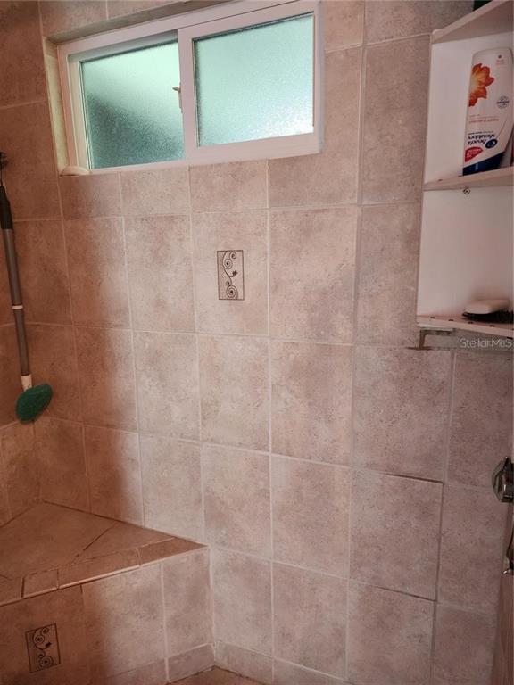 1800 Englewood Road, Unit 159 Englewood, FL 34223 - Photo 15 of 23