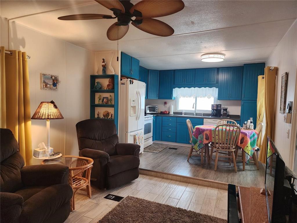 1800 Englewood Road, Unit 159 Englewood, FL 34223 - Photo 8 of 23