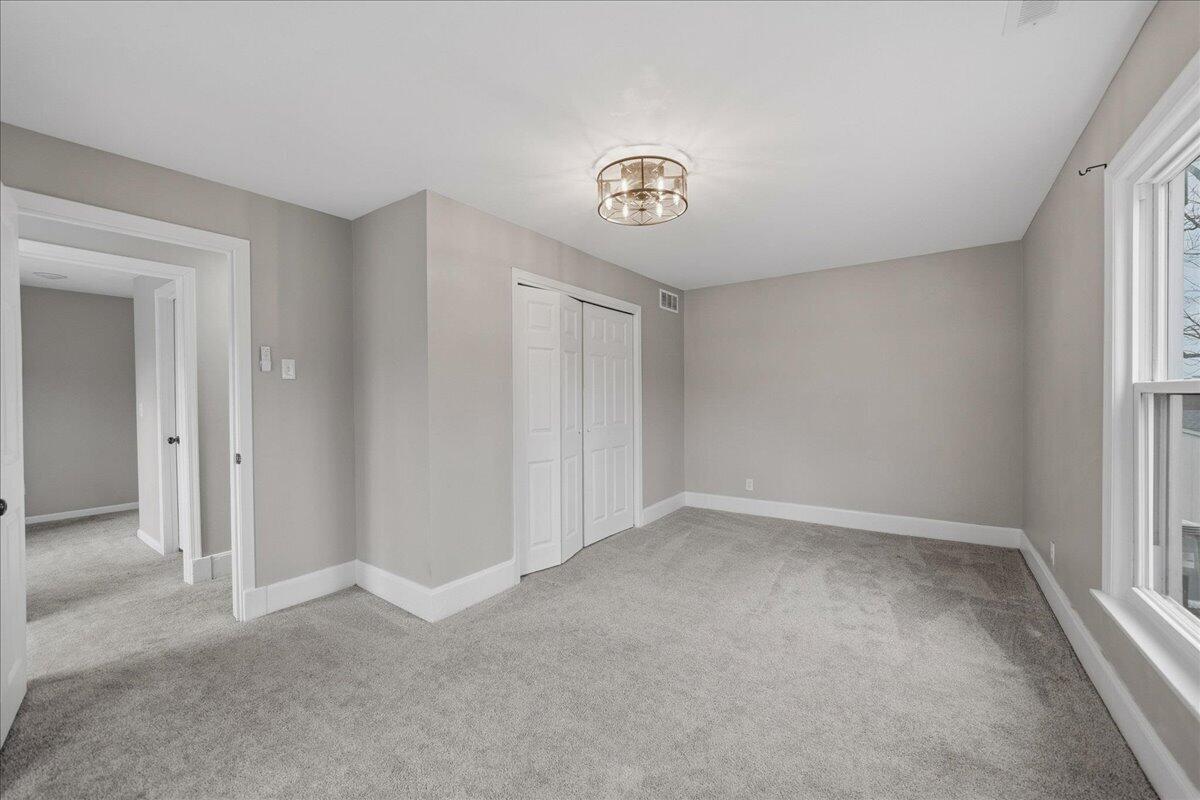 6411 East 129th Avenue Crown Point, IN 46307 - Photo 47 of 79 an empty room with a window