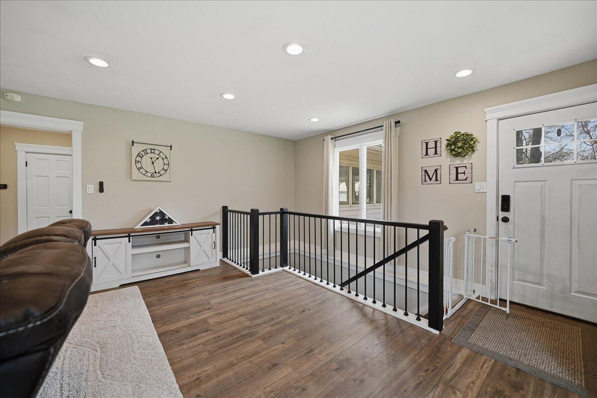 6411 East 129th Avenue Crown Point, IN 46307 - Photo 5 of 79 1200x800