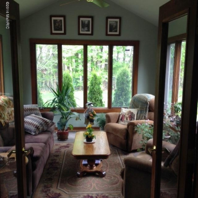 1210 O Keefe Road Marshall, MI 49068 - Photo 8 of 38 IMG_0544