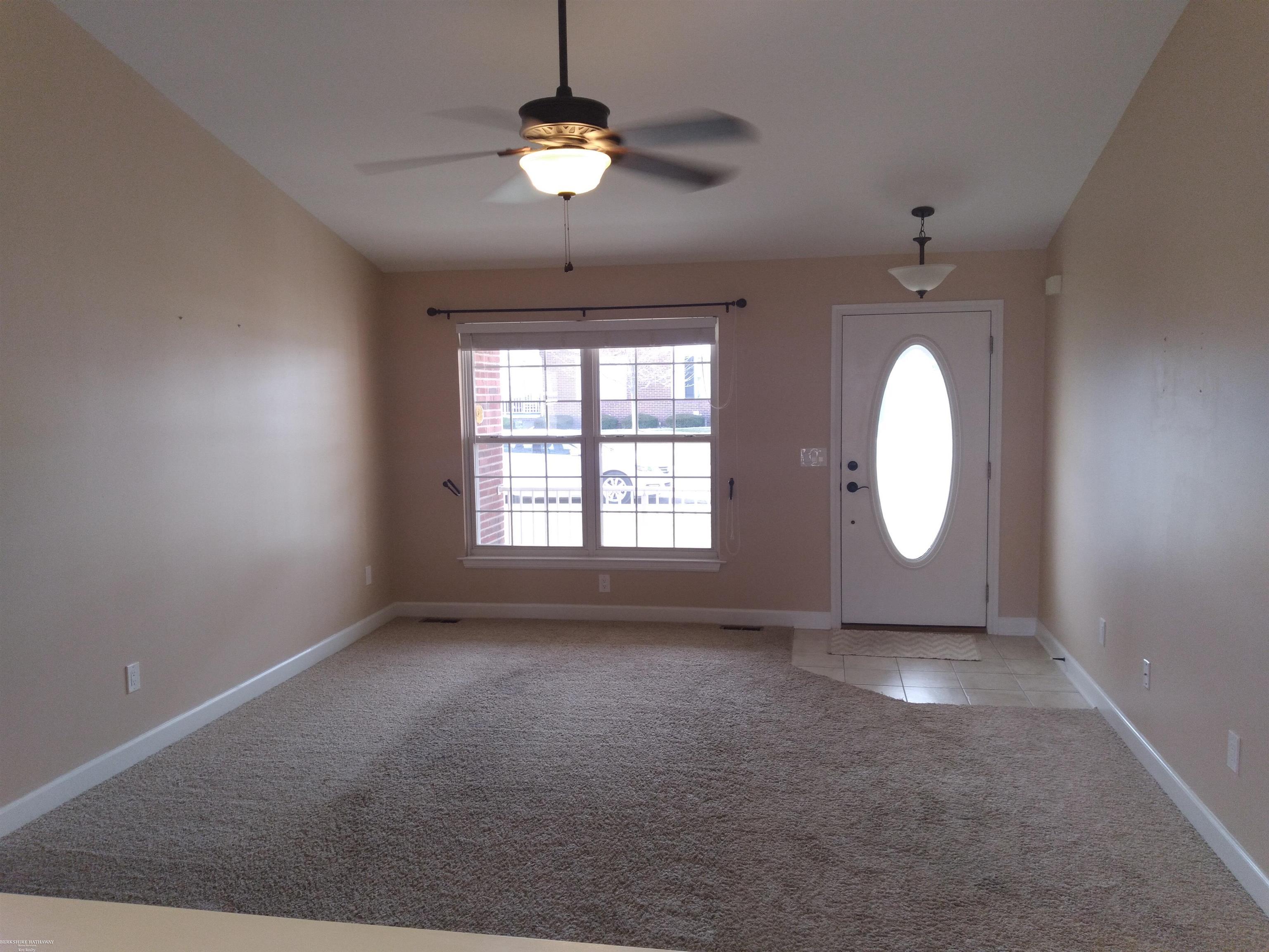 488 Newcastle Lane Romeo, MI 48065 - Photo 6 of 19 50133069-b5e5b232-9121-48e0-995b-06a3c0504285.JPG