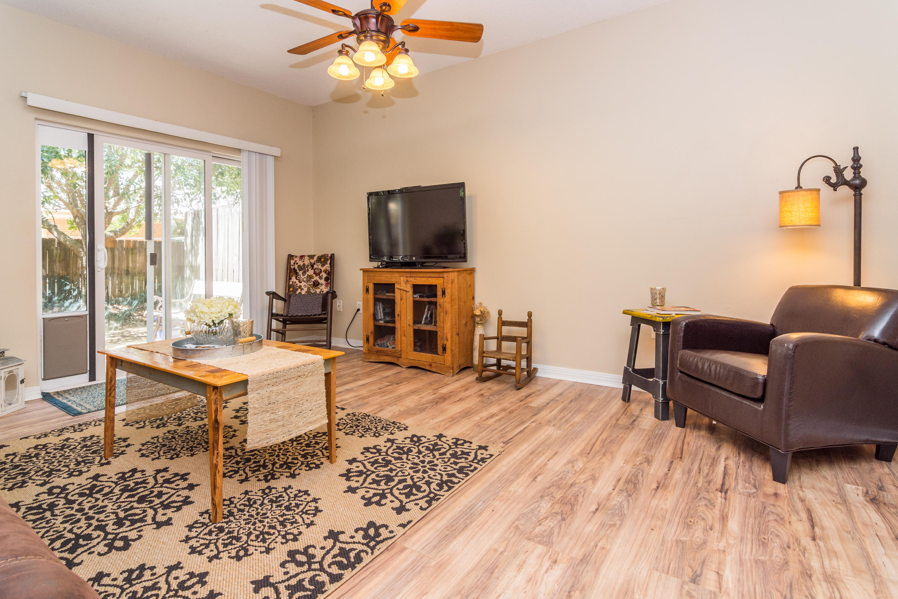 1423 Beaver Run Road, Unit 12 Niceville, FL 32578 - Photo 15 of 36 1405 Beaver Run Rd-17