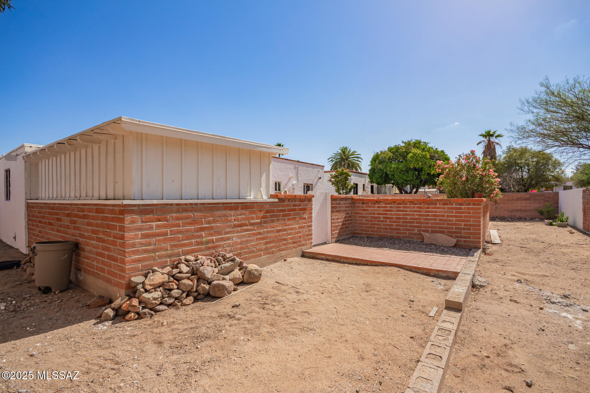 434 South Vista Del Rio Green Valley, AZ 85614 - Photo 25 of 50