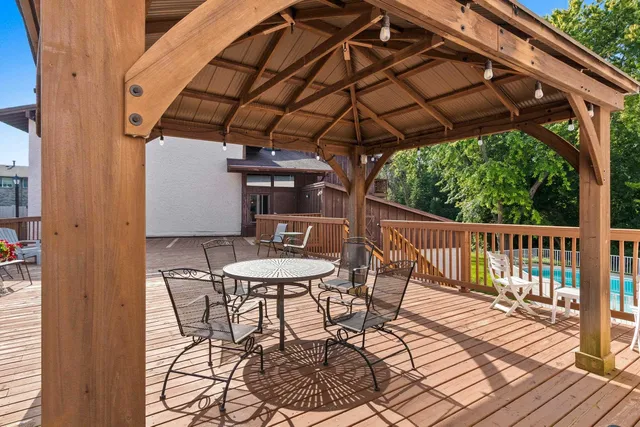 $159,900 | 2686 Humboldt Road, Unit 1, Green Bay, WI 54311