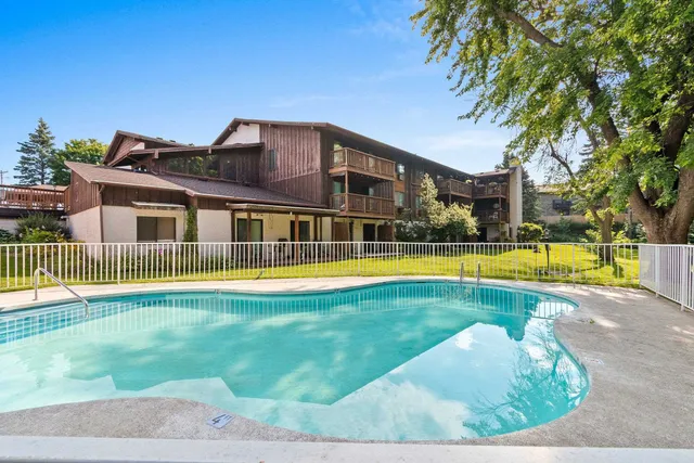 $167,900 | 2686 Humboldt Road, Unit 1, Green Bay, WI 54311