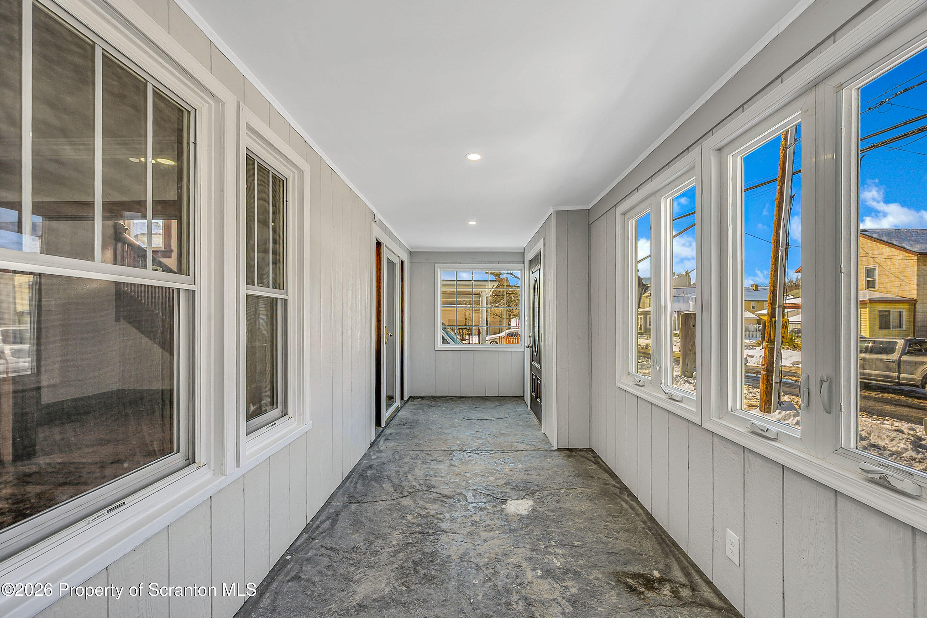 2124 Shawnee Avenue Scranton, PA 18509 - Photo 2 of 28 Shawnee_-5