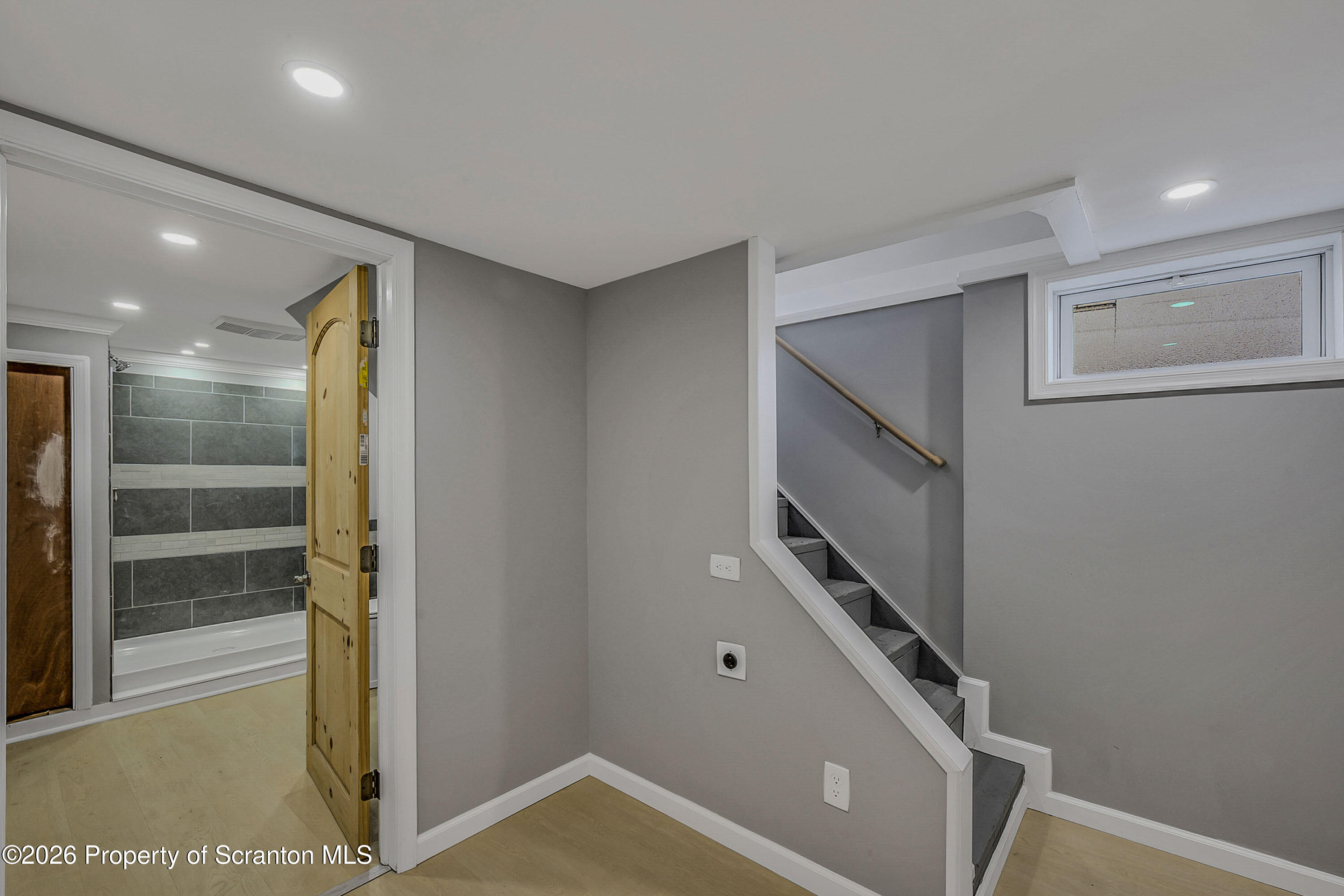 2124 Shawnee Avenue Scranton, PA 18509 - Photo 23 of 28 Shawnee_-26