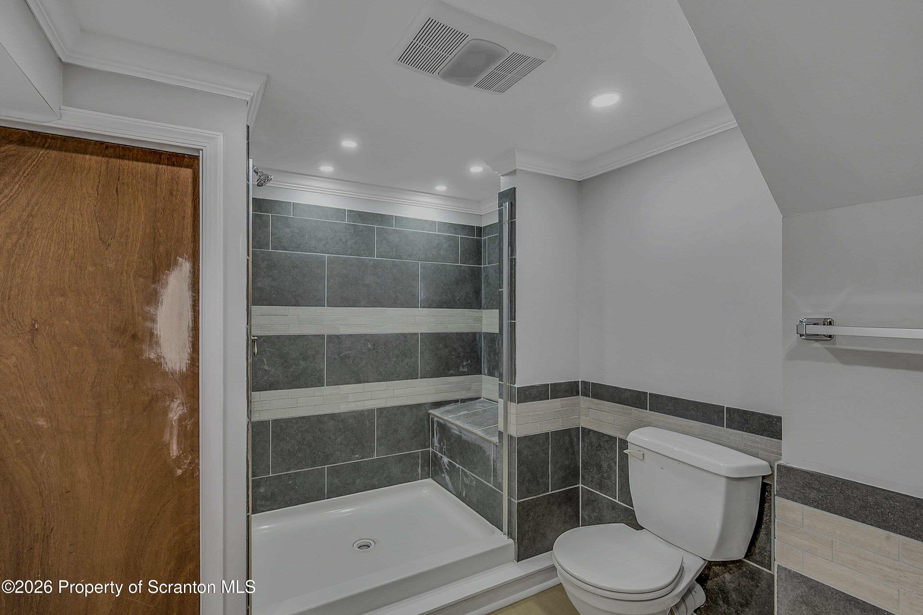 2124 Shawnee Avenue Scranton, PA 18509 - Photo 25 of 28 Shawnee_-28