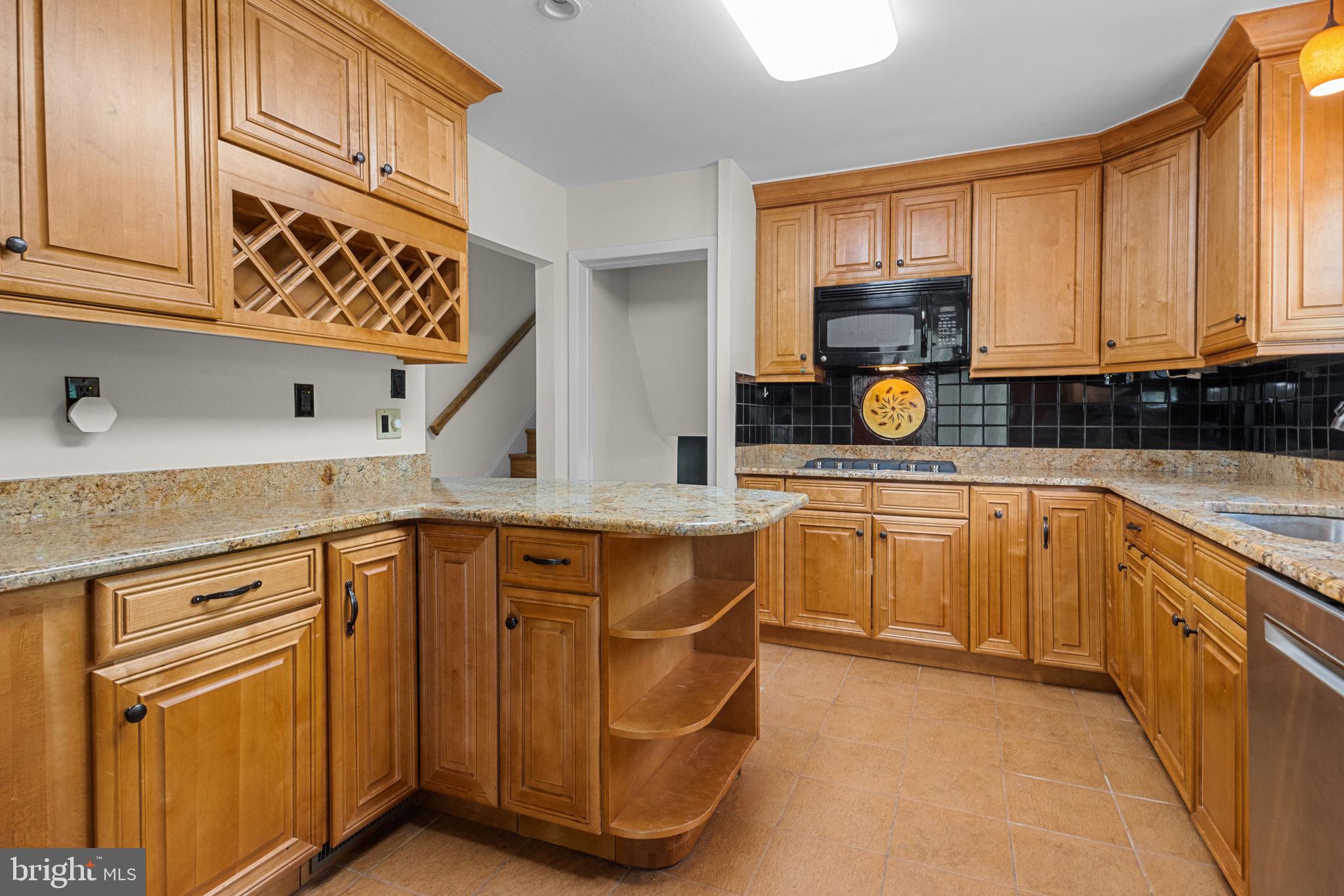 16 Rita Road Yardley, PA 19067 - Photo 9 of 32 Gallery Image 9