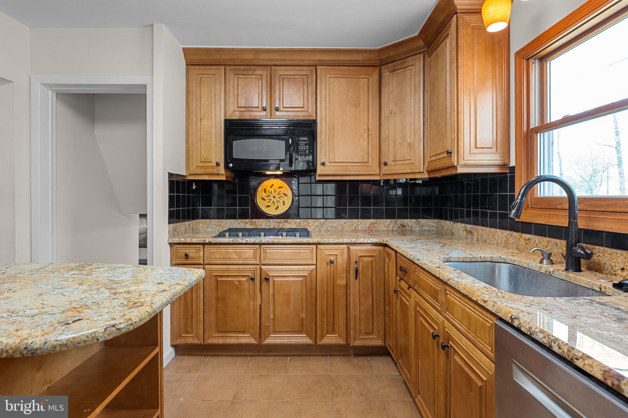 16 Rita Road Yardley, PA 19067 - Photo 10 of 32 Gallery Image 10