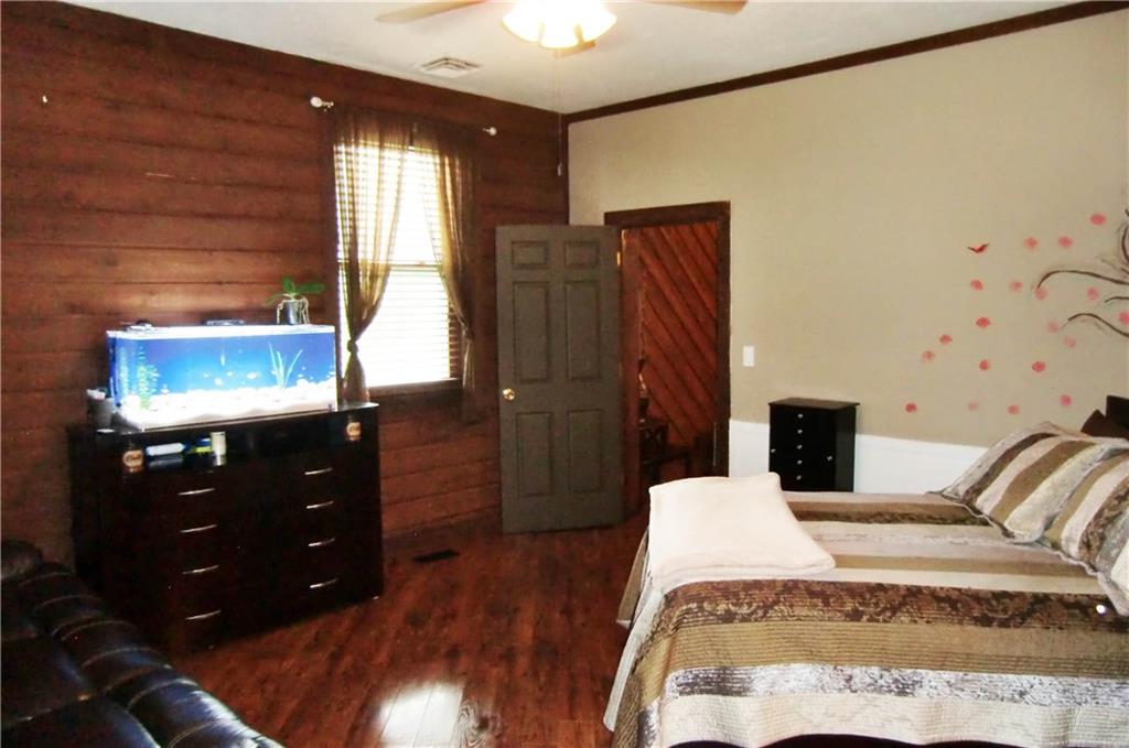 7240 Hickory Road Indianapolis, IN 46259 - Photo 17 of 24 Gallery Image 17