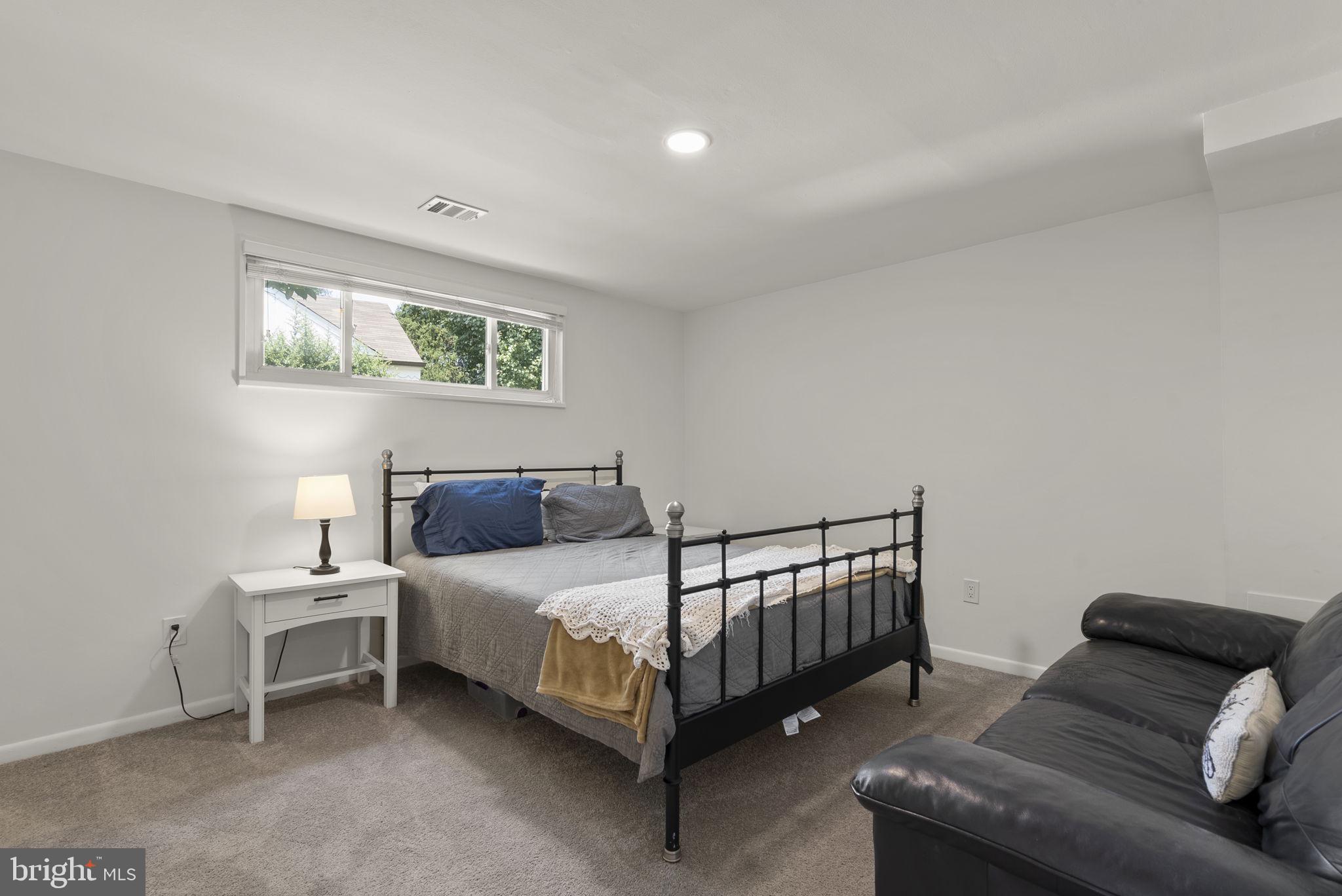 4624 Edgefield Road Bethesda, MD 20814 - Photo 29 of 47 Gallery Image 29