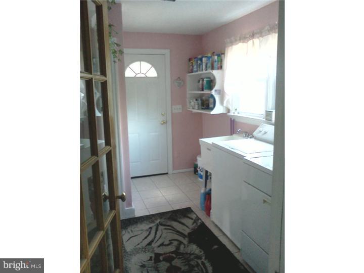 125 Wetherill Road Cheltenham, PA 19012 - Photo 18 of 25 Bathroom