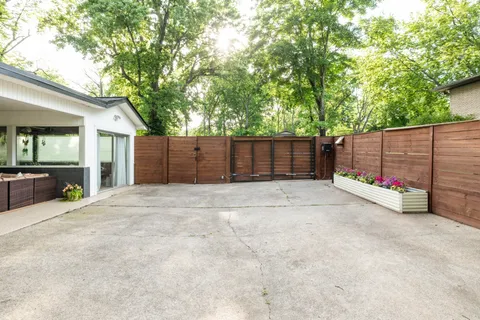 $579,000 | 4600 Saunders Avenue, Nashville, TN 37216