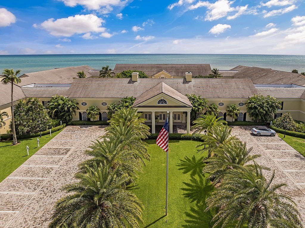 400 Beach Road, Unit 117 Vero Beach, FL 32963 - Photo 1 of 23 an aerial view of a