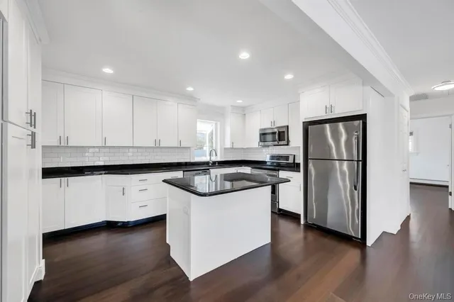 $550,000 | 18 South 28th Street, Wyandanch, NY 11798