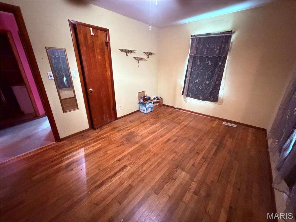 2640 Logan Street Granite City, IL 62040 - Photo 12 of 19