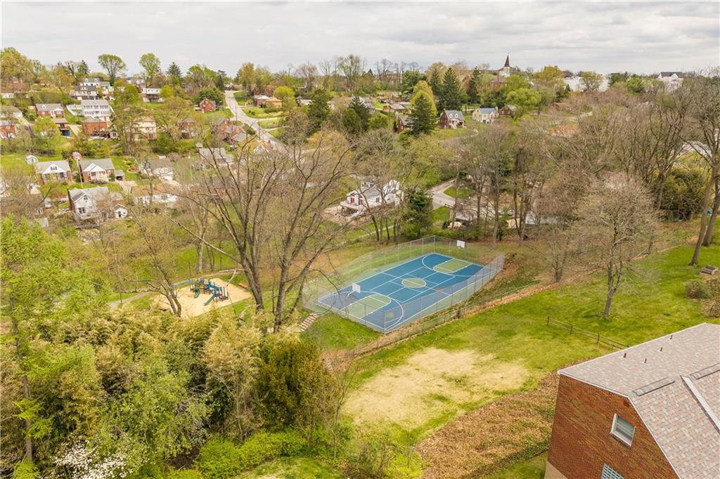 332 Long Drive Pittsburgh, PA 15241 - Photo 11 of 41